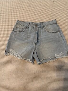 No Boundaries Light Blue Distressed Denim Shorts